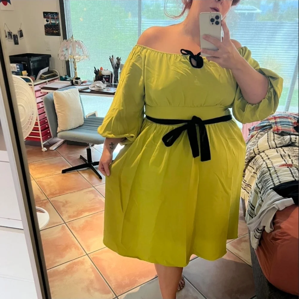 chartreuse Eva Dress by The Oblong Box - Picture 5 of 5